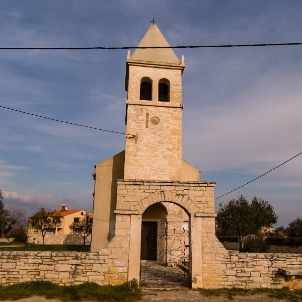 Crkva sv. Jeronima u Kavranu