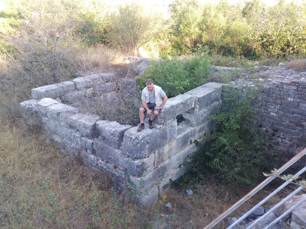 Sjeverne hramske zidine drevne Salone i rimske nadogradnje (na putu Salone)
