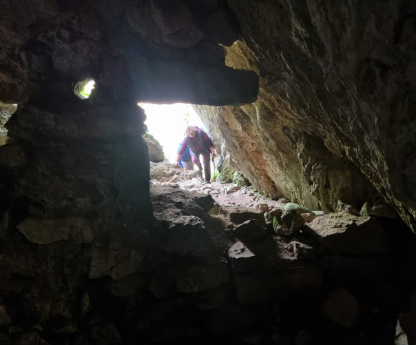 Ulazni dio Krajačeve pećine lako je dostupan za razgled (Foto: Tomislav Beronić)