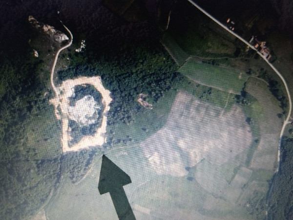 Sanirano odlagalište smeća vidljivo na zračnim snimkama područja Kokirevo, izrađenim 2014. godine i kasnije (Izvor: Geoportal (geoportal.dgu.hr))