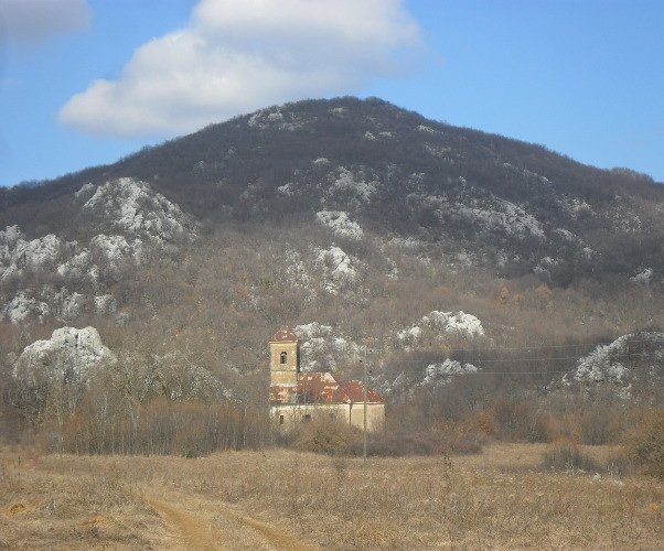 Crkva Vozdiženija Časnog Krsta u Barletama, rodnom mjestu Ivana Krmpotića (Izvor: Wikimedia (wikimedia.org); Foto: Dragan Zeba, 2012.)