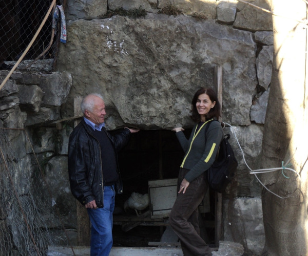Megalitske kuće drevnih dalmatinskih divova u Kostanjama s nadvratnicima od 3-3,5 tona!