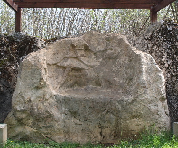 Mitreji u Gackoj dolini su svetišta s isklesanim reljefnim prikazima boga Mitre koji ubija bika (Foto: Noa Majetić)