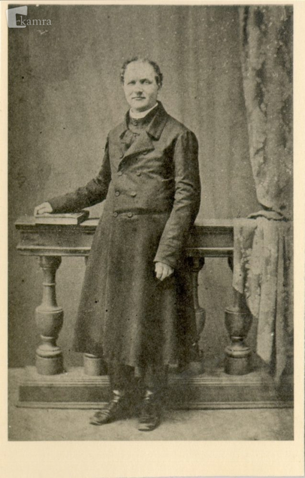 Slovenski svećenik, povjesničar i pisac Štefan Kocijančić izvještaj o nalazima velikih kostiju u okolici grada Gorica sastavio je 1852. godine (Izvor: kamra - digitalizirana kulturna dediščina slovenskih pokrajin (kamra.si))